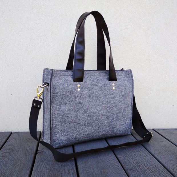 Torebka z filcu na szerokich uchwytach - rączki ze skóry naturalnej - szary filc