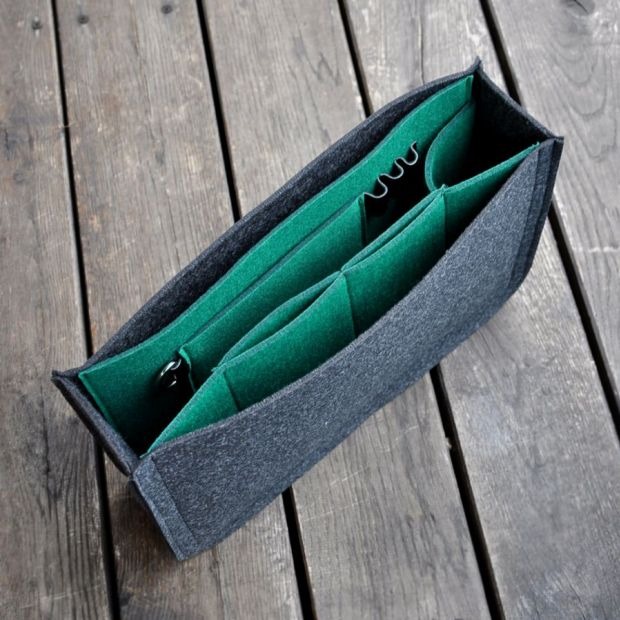 Filcowy organizer do torebki - zielone wnętrze