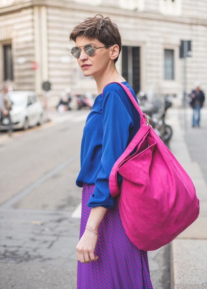 Duża torba worek z zamszu ekologicznego w kolorze fuksji 