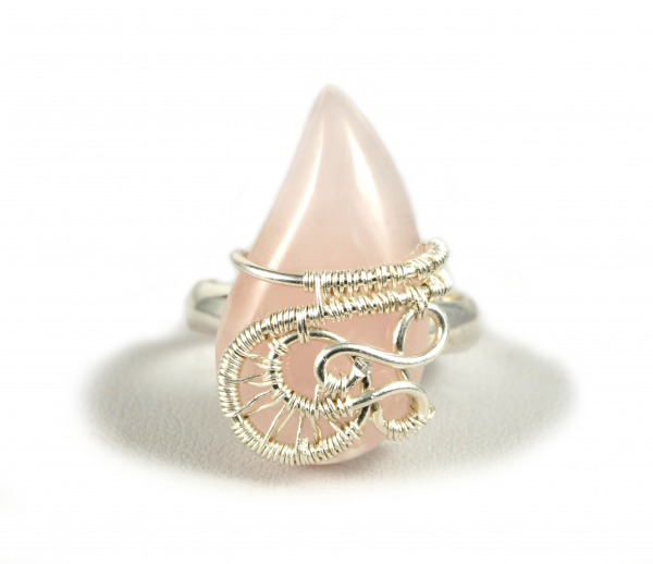 Kwarc,  Srebrny pierścionek z kwarcem różowym,  regulowany,  ręcznie wykonany na prezent dla ukochanej